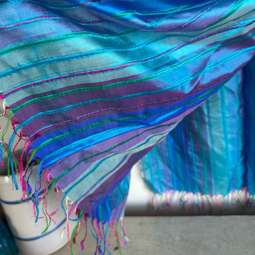 NWT Pappu Mama Blue Silk Scarf - Picture 9 of 12